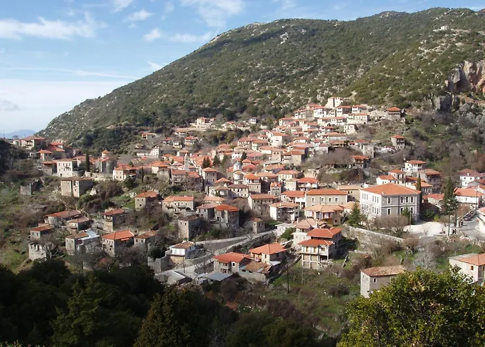 Rustic Home In Heart Of Stemnitsa