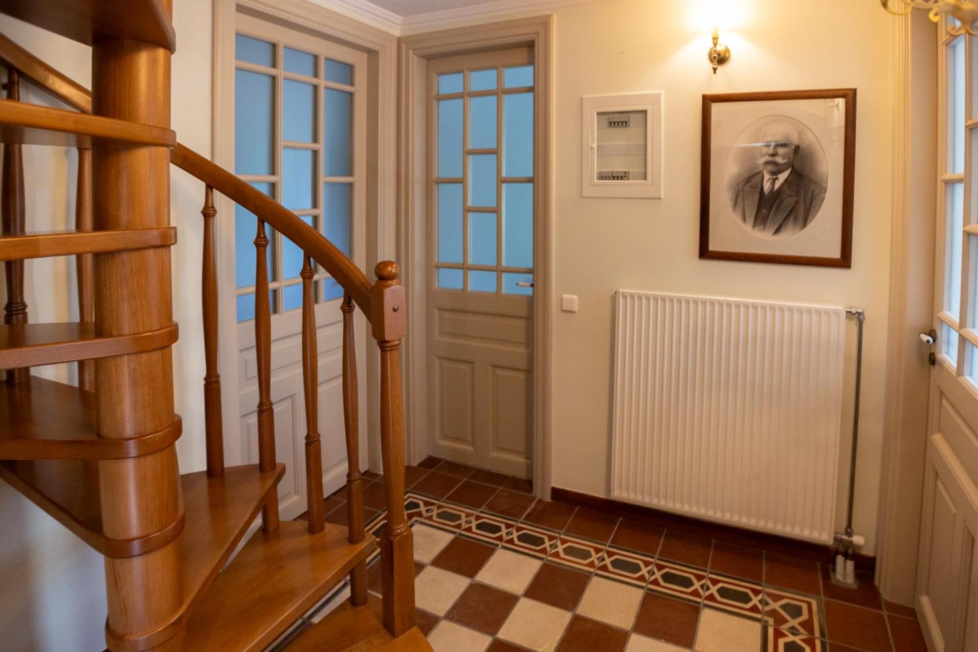 Rustic In Heart Of Holiday home